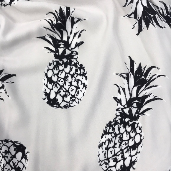 Pineapple Print Off Shoulder Blouse - Picture 10 of 12